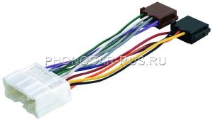 ISO-разъем для подключения к штатной системе